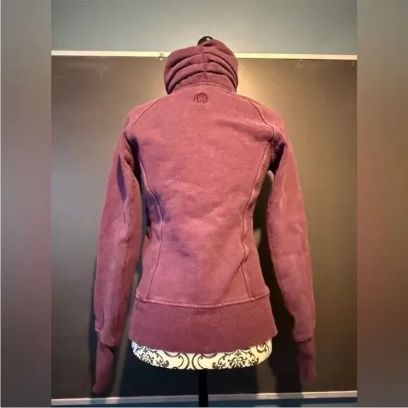 Lululemon Cuddle Up Scuba Hoodie – Plum / Wine - Picture 4 of 6